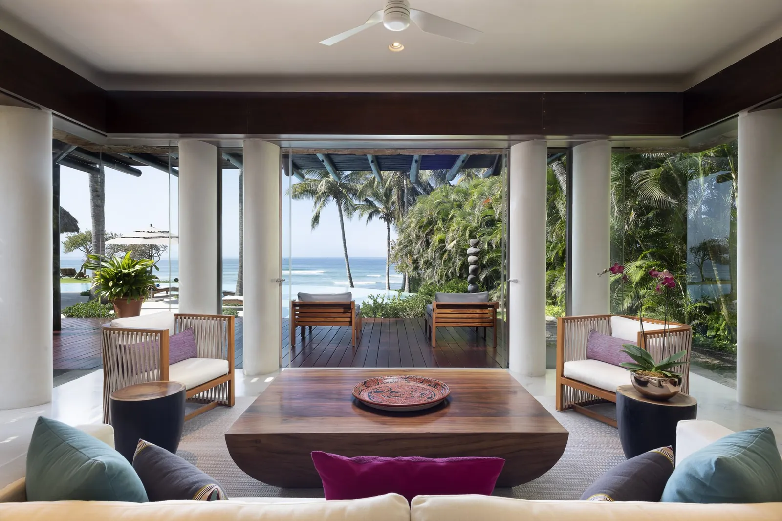 Master Suite 1: the living room opening onto the ocean-view terrace