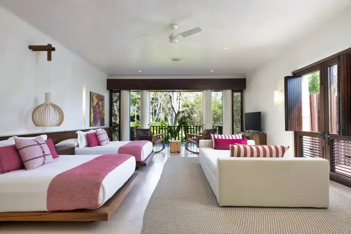 Guest Suite 5: the sitting area and the garden beyond